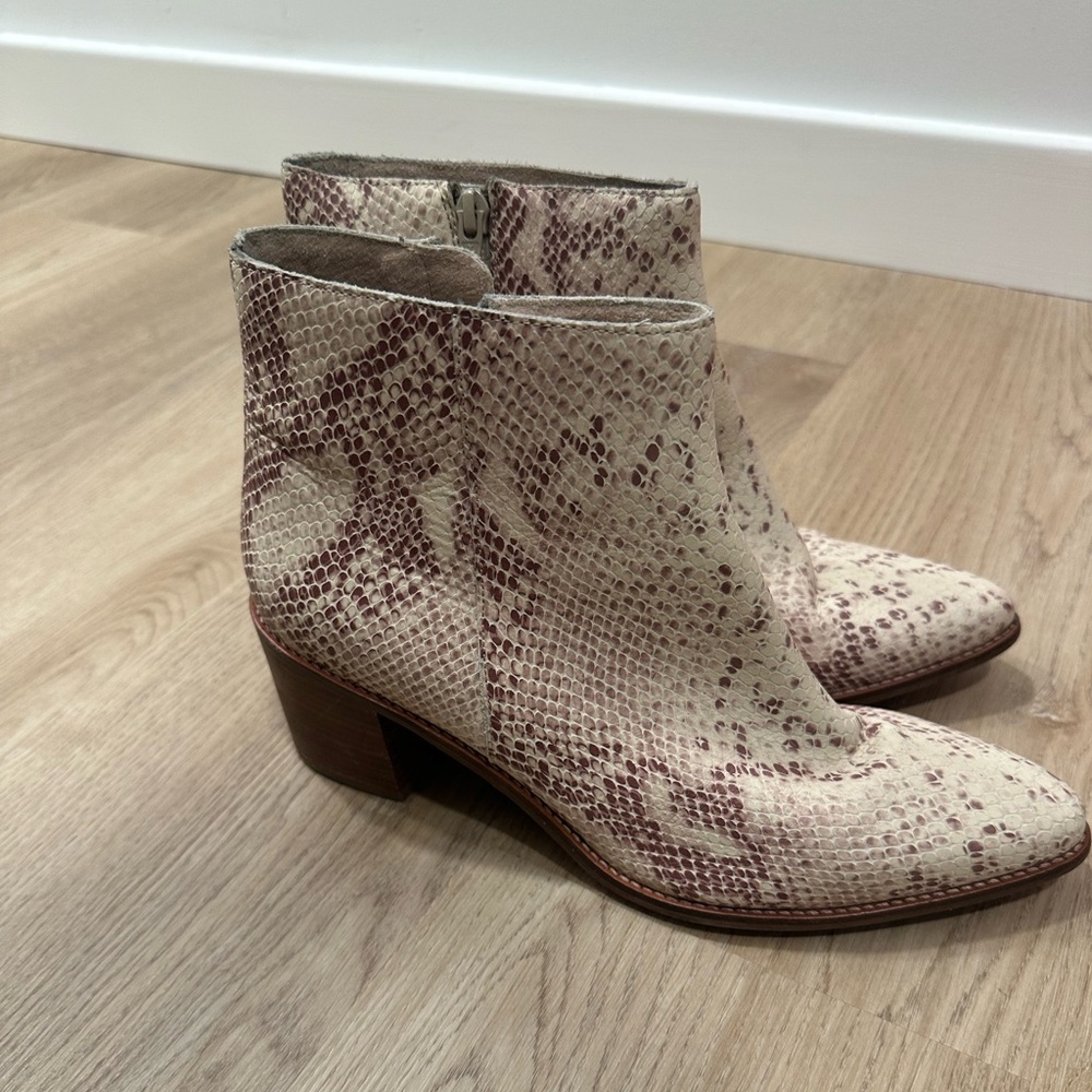 Seychelles Snakeskin Cream and Brown Ankle Boots